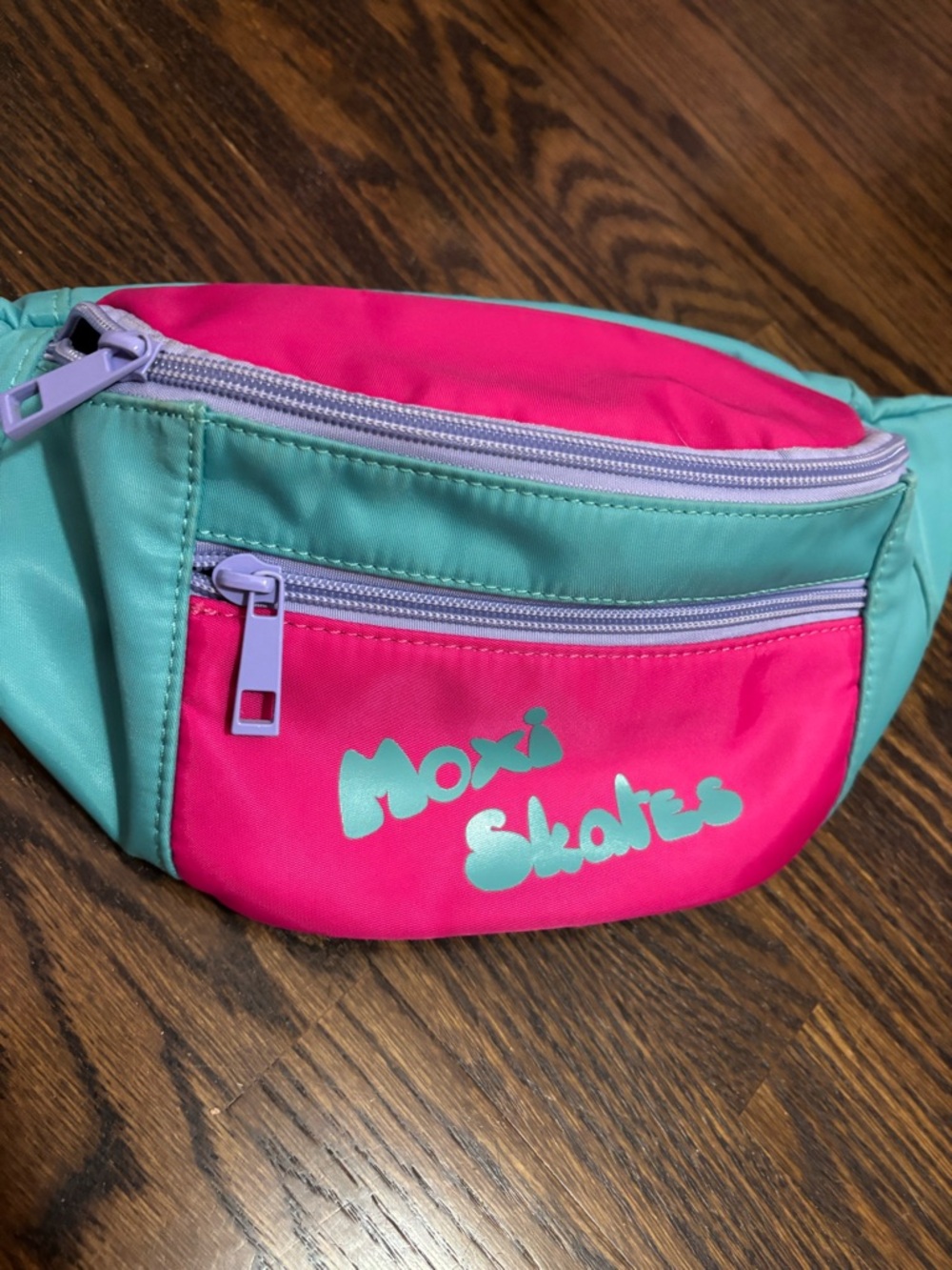 Moxi Skates x Forever 21 Collab Blue Pink Crossbody Fanny Pack 80s inspired